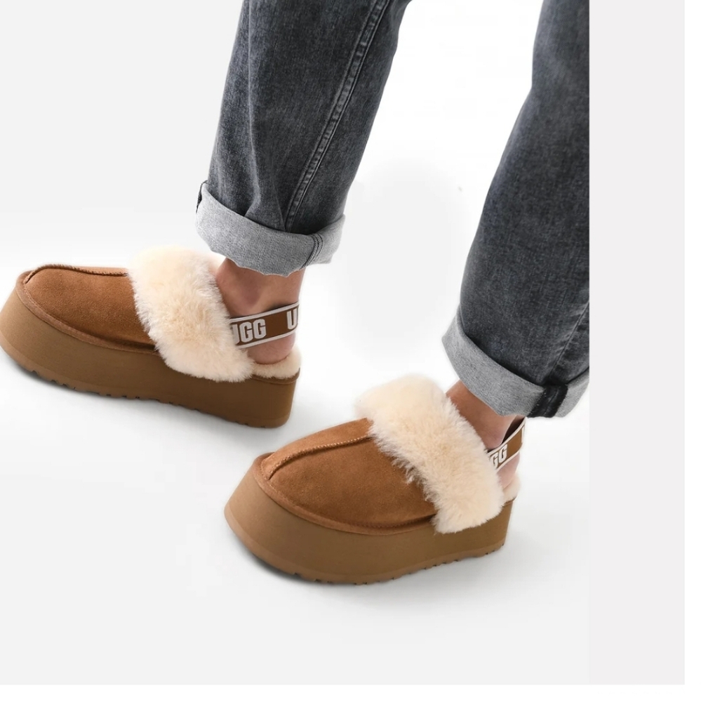 UGGWomen's Funkette Slipper